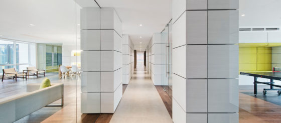 HAMILTON-HOUSE_01-Amenity-Floor-Corridor